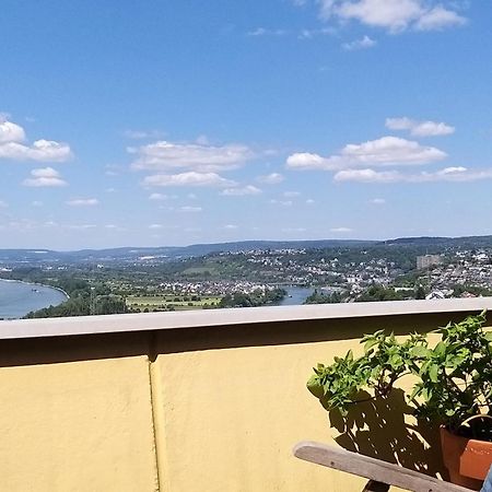 Rheinblick Am Rheinsteig Zur Festung Ehrenbreitstein Mit Balkon Und Sauna Urbar  Екстериор снимка