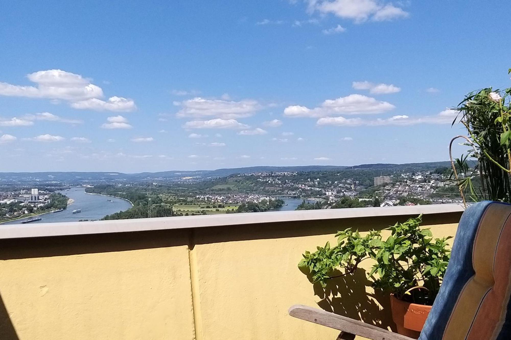 Rheinblick Am Rheinsteig Zur Festung Ehrenbreitstein Mit Balkon Und Sauna Urbar  Екстериор снимка